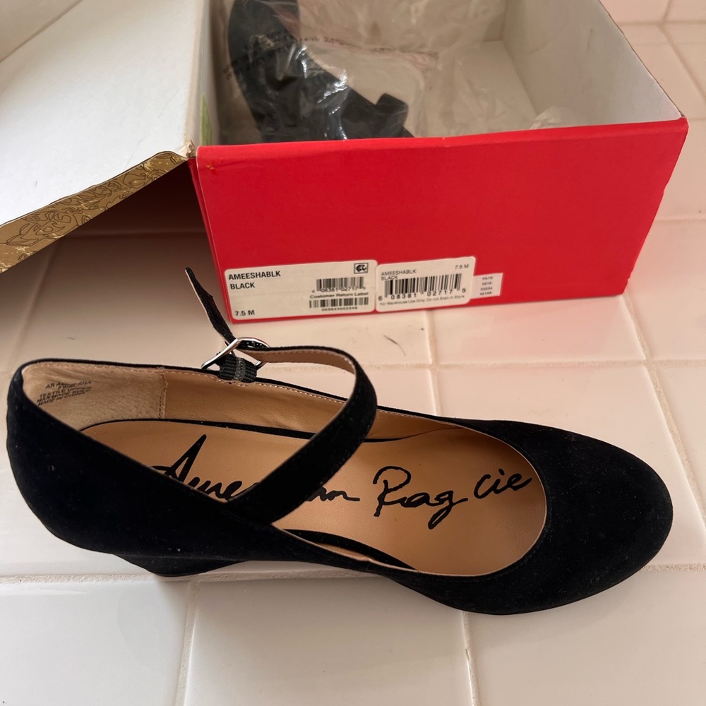 Suede wedge shoes -new with tags